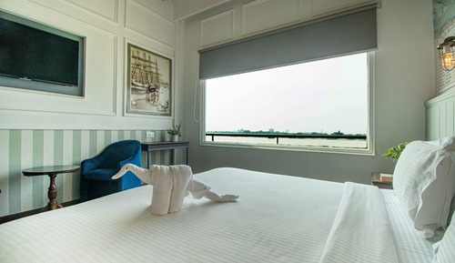 Suite with Balcony