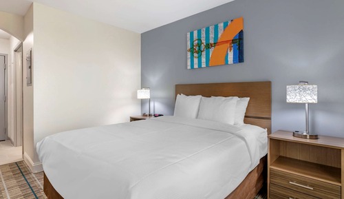 Room, 1 Queen Bed, Non Smoking (Efficiency)