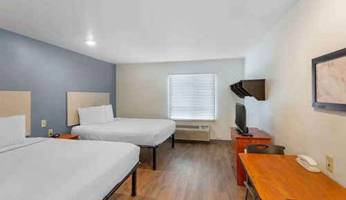Standard Studio, 2 Queen Beds, Non Smoking, Refrigerator & Microwave