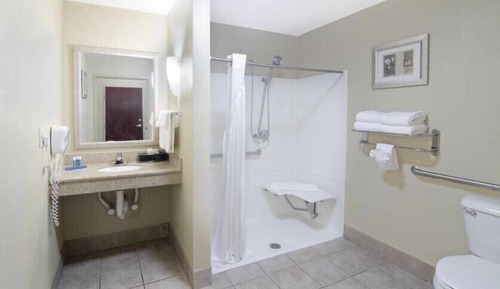 Suite, Multiple Beds, Accessible, Non Smoking