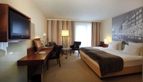 Deluxe Room, 1 King Bed