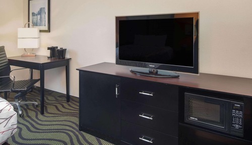 Suite, 1 King Bed