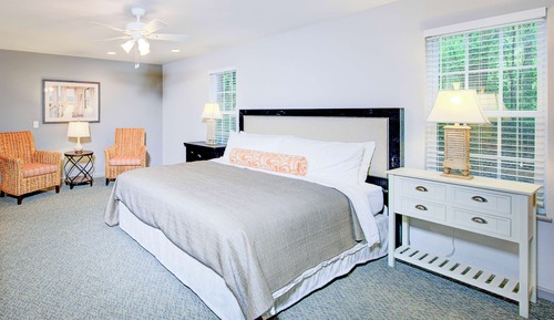 1 Bedroom 1king or 1queen Suite with Balcony
