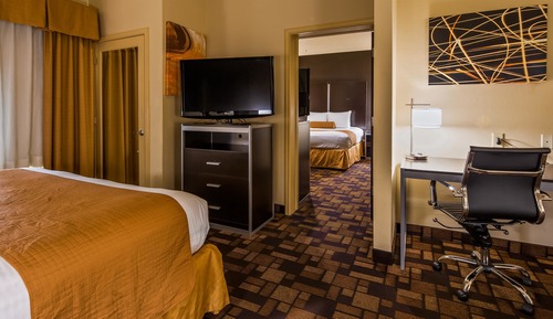 Suite, Multiple Beds, Non Smoking, Microwave (with Sofabed)
