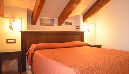 Superior Double or Twin Room, Jetted Tub
