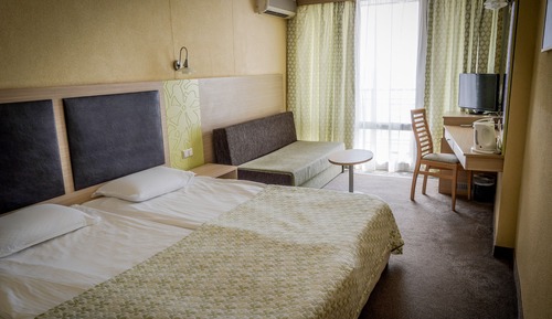 Double Room, River Side