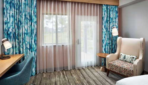 Room, 1 King Bed, Patio