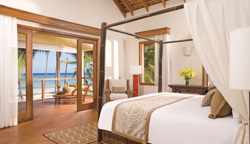 Junior Suite Oceanfront King