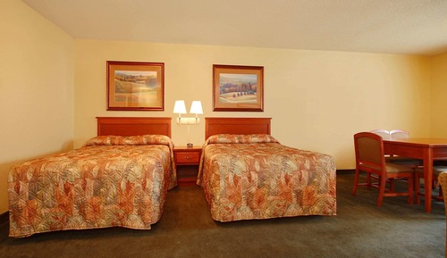 Standard Room, 2 Queen Beds, Non Smoking