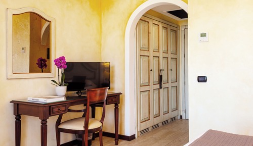 Classic Double or Twin Room