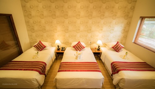 Standard Triple Non View - Across main Street