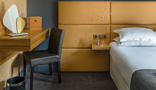 Classic Double Room (pool and gym access)