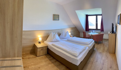 Double Room, 1 King Bed, City View