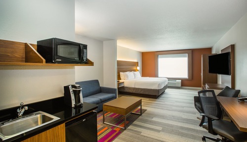 Room, 1 King Bed, Accessible Bathtub (Communication, Accessible Tub)