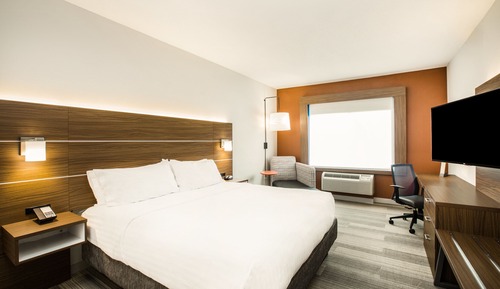 Room, 1 King Bed, Roll-in Shower (Communication, Roll-In Shower)