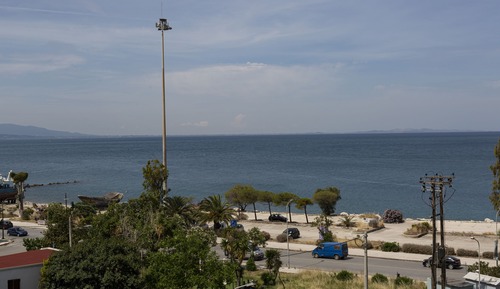 Single Room, Sea View