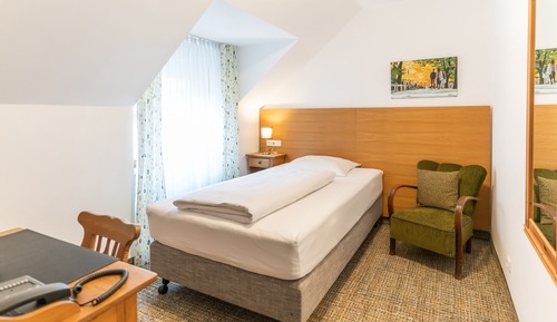 Standard Single Room