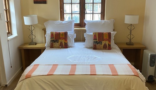 Ceres Cotswold Standard, Queen Bed, Ground Floor, Patio