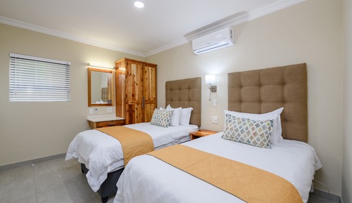 Two Bedroom Villa with Patio