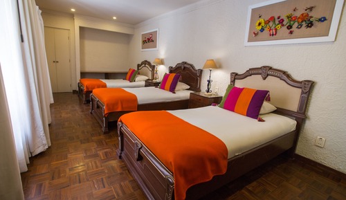 Triple Room