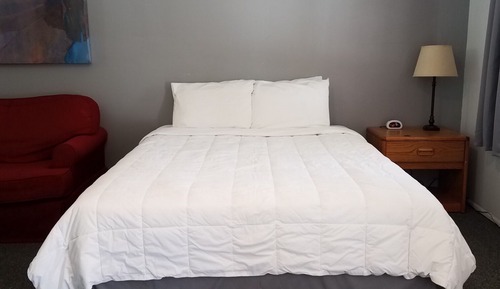 Standard Room (Room 2)