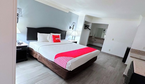 Governor Suite