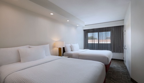 Suite, Multiple Beds