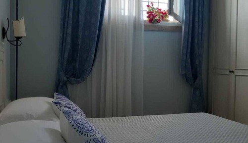 Standard Double Room (Mulinaru)