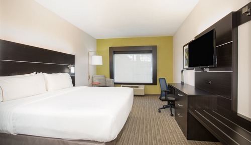 Standard Room, 1 King Bed
