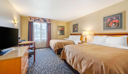 Standard Room, 2 Queen Beds, Non Smoking