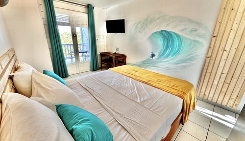 Superior Studio, 1 Queen Bed, Non Smoking, Sea View