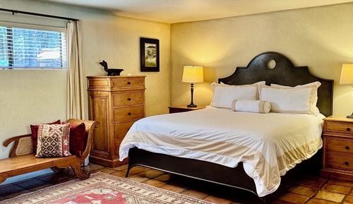 Suite, 1 King Bed