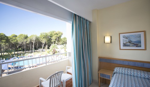 Standard Triple Room, Pool View
