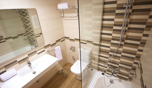 Premium Room, Pool View (Family)