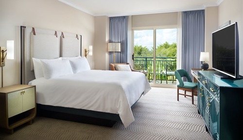 Premier Room, 1 King Bed, Balcony