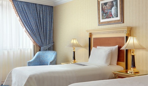Deluxe Room, 2 Twin Beds, Non Smoking