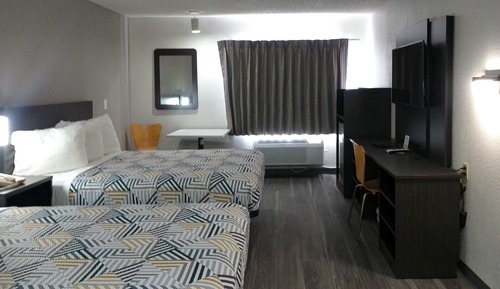 Standard Room, 2 Queen Beds, Non Smoking