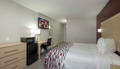 Superior Room, 1 King Bed (Smoke Free)