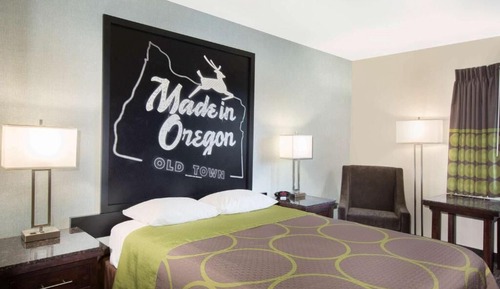 Room, 1 Queen Bed, Accessible (3x3 Shower)
