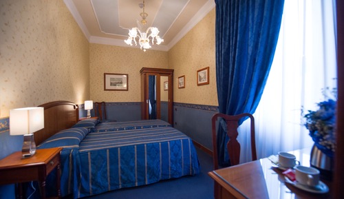 Standard Double Room, 2 Twin Beds