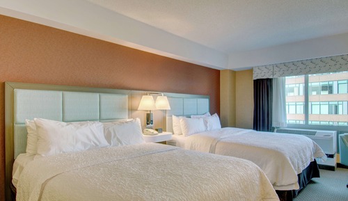 Room, 2 Queen Beds, Accessible (Mobility & Hearing, Roll-In Shower)