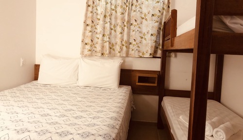 Family Chalet, 2 Bedrooms, Kitchen, Poolside
