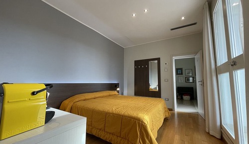 Elite Room, 1 Bedroom, Terrace, City View (5)