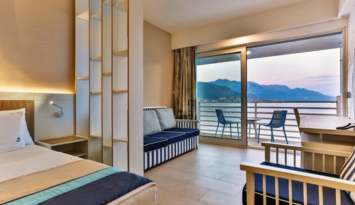 Superior Double or Twin Room, Sea View