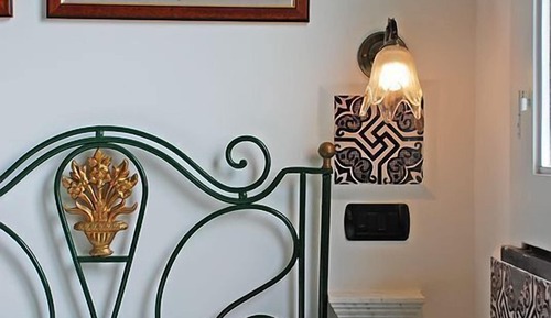 Studio, Terrace