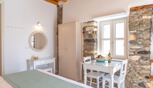 Standard Apartment, 1 King Bed, Balcony, Sea View