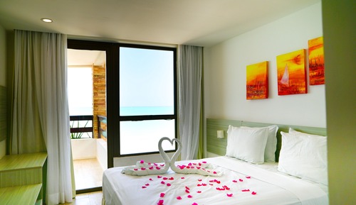 Exclusive Apartment, Sea Facing