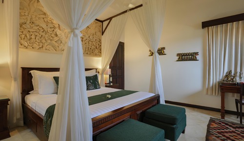 Villa Room