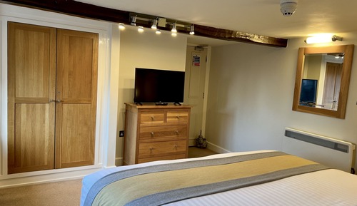 Superior Double or Twin Room, Ensuite, Partial Sea View (Room 2 Rhuddlan )