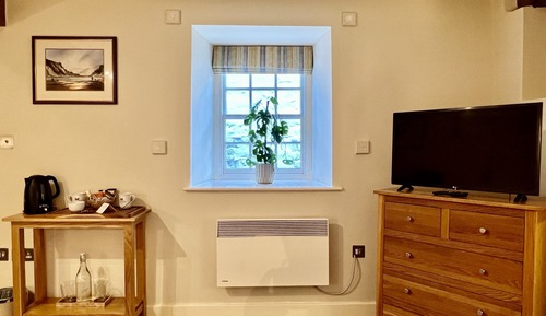 Deluxe Double or Twin Room, Ensuite (Room 5 Criccieth )